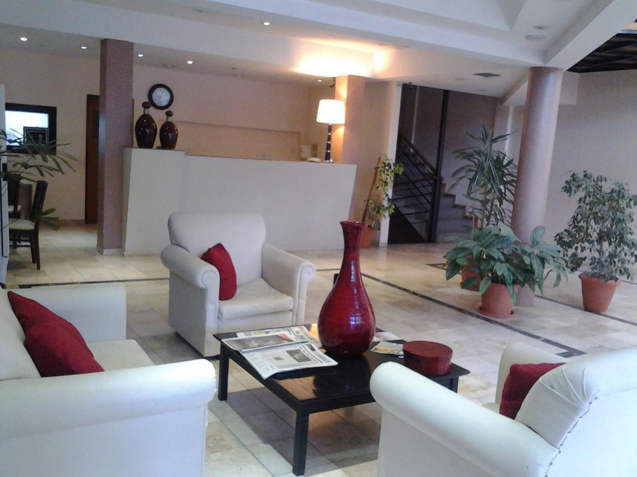Hotel Lazaro فيلا مرسيدس المظهر الخارجي الصورة