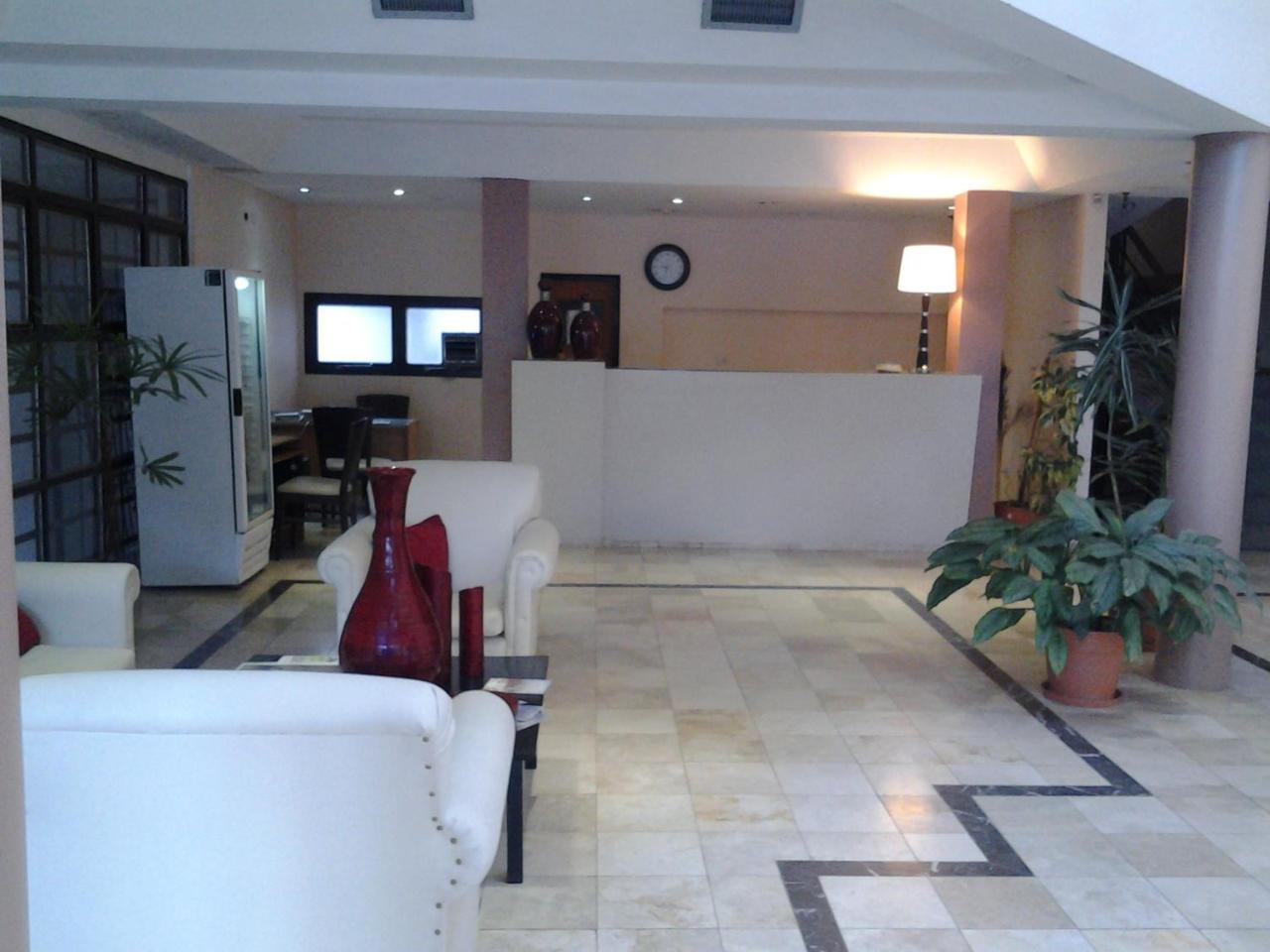 Hotel Lazaro فيلا مرسيدس المظهر الخارجي الصورة